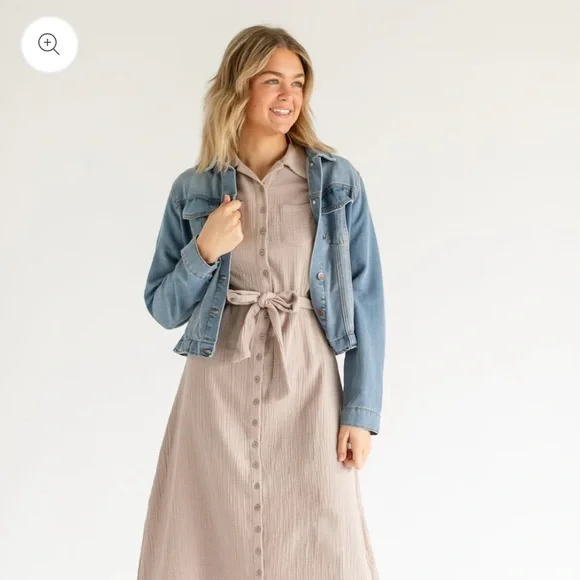 Button-Front Midi Shirt Dress in Taupe - Picture 6 of 7